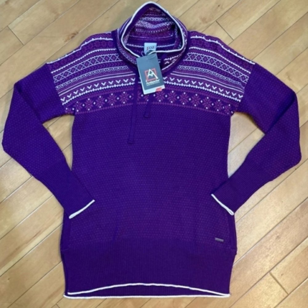 Avalanche Fair Isle Knit Turtleneck Sweater NWT sz S